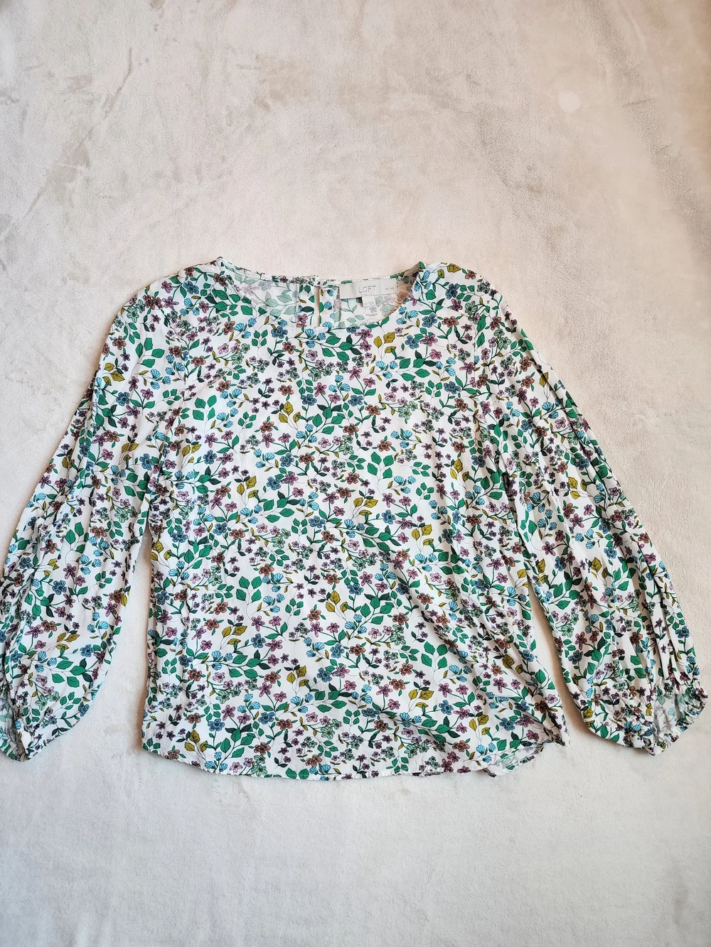 LOFT Puff-Sleeve Peasant Blouse with Colorful Floral Print Lightweight
